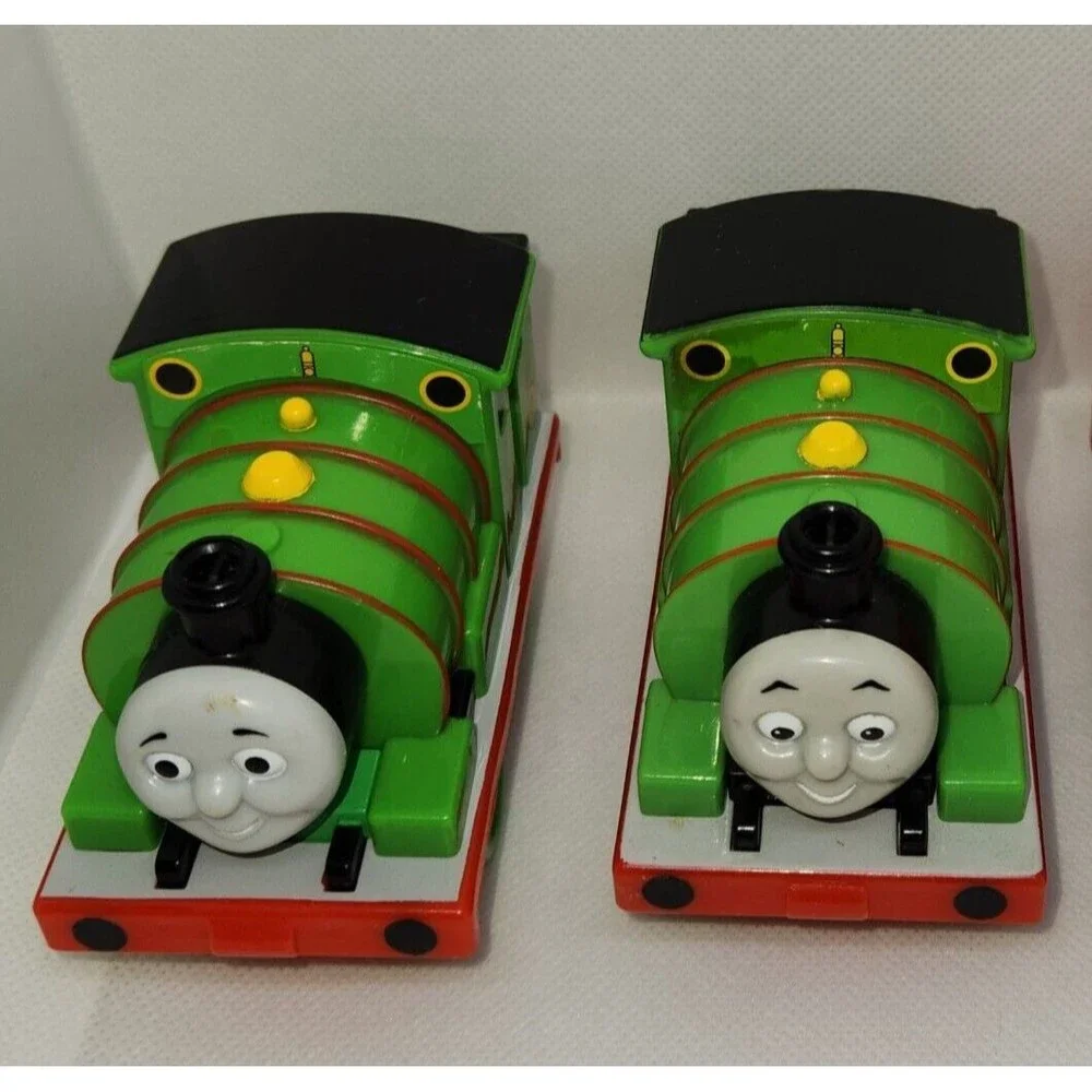 Thomas & Friends Pull-Back and Go Train Engines - Percy (2)